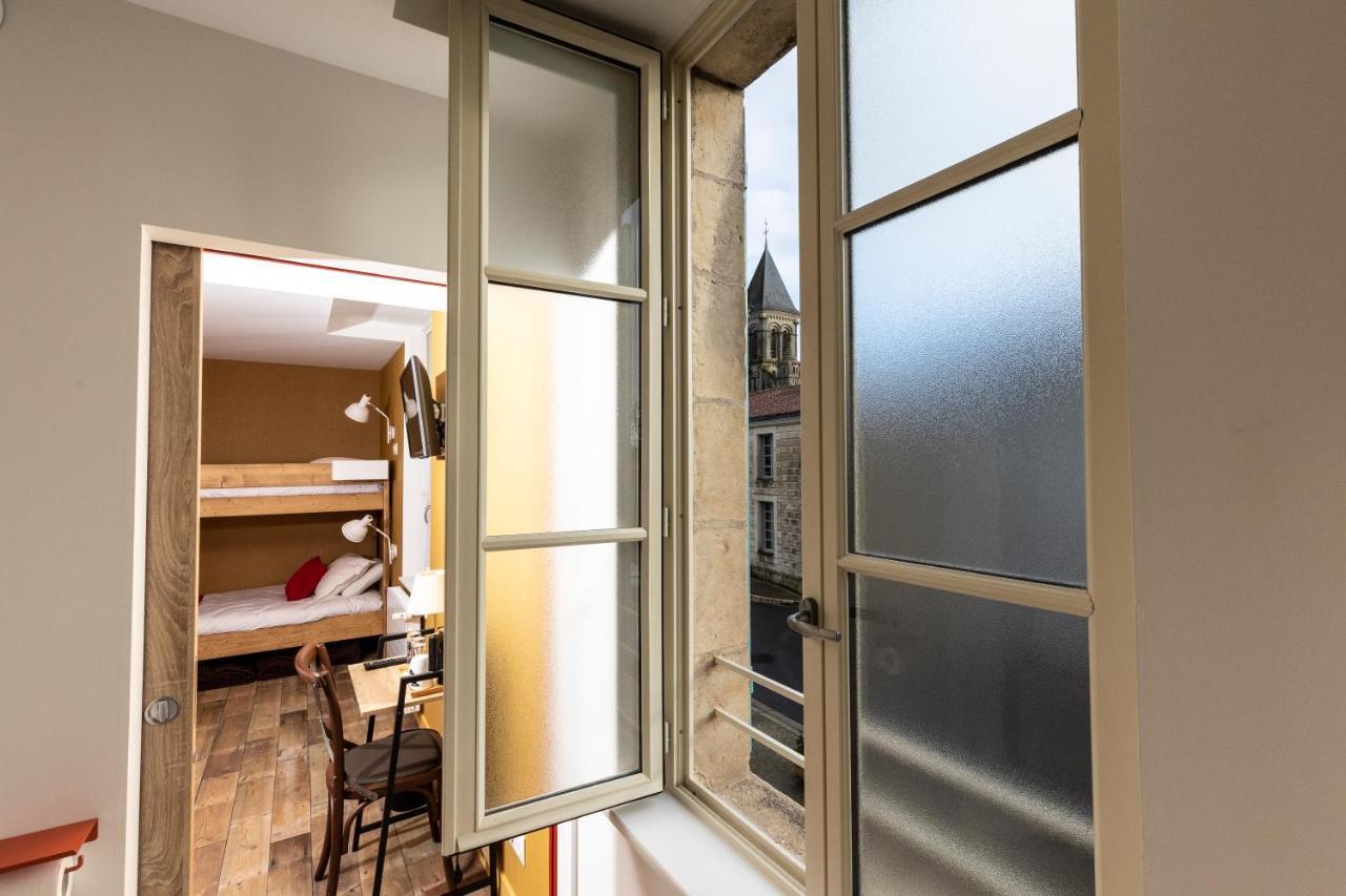 L'Auberge Des Artistes Nieul-sur-l'Autise ภายนอก รูปภาพ